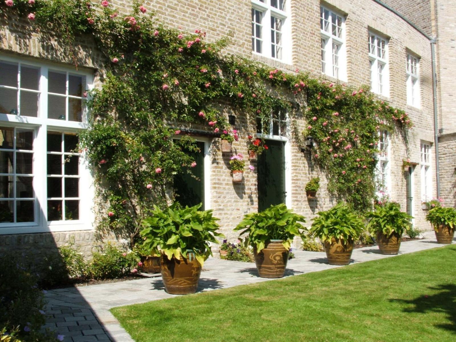וורנה B&B Auberge De Klasse מראה חיצוני תמונה