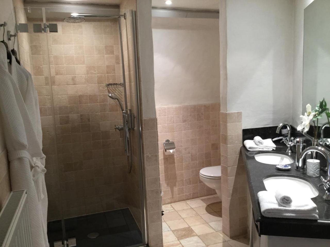 וורנה B&B Auberge De Klasse מראה חיצוני תמונה