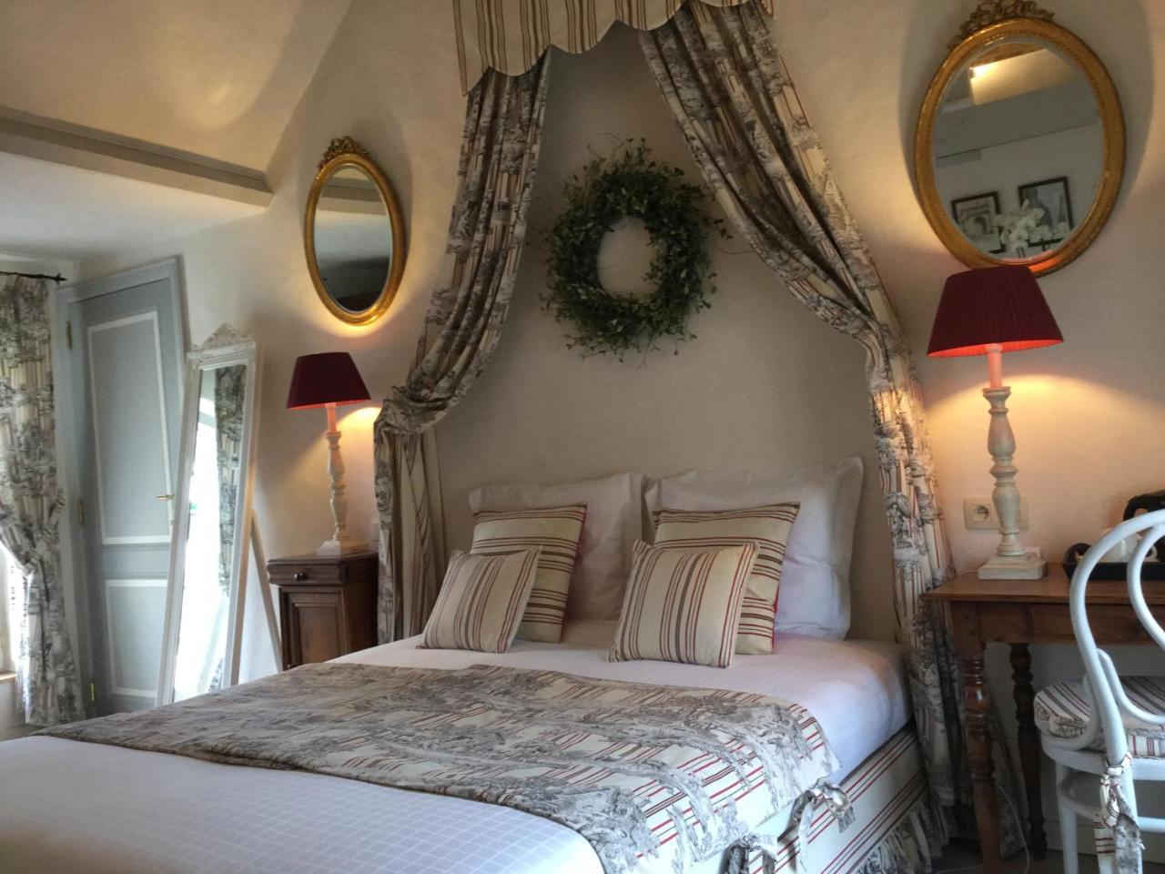 וורנה B&B Auberge De Klasse מראה חיצוני תמונה
