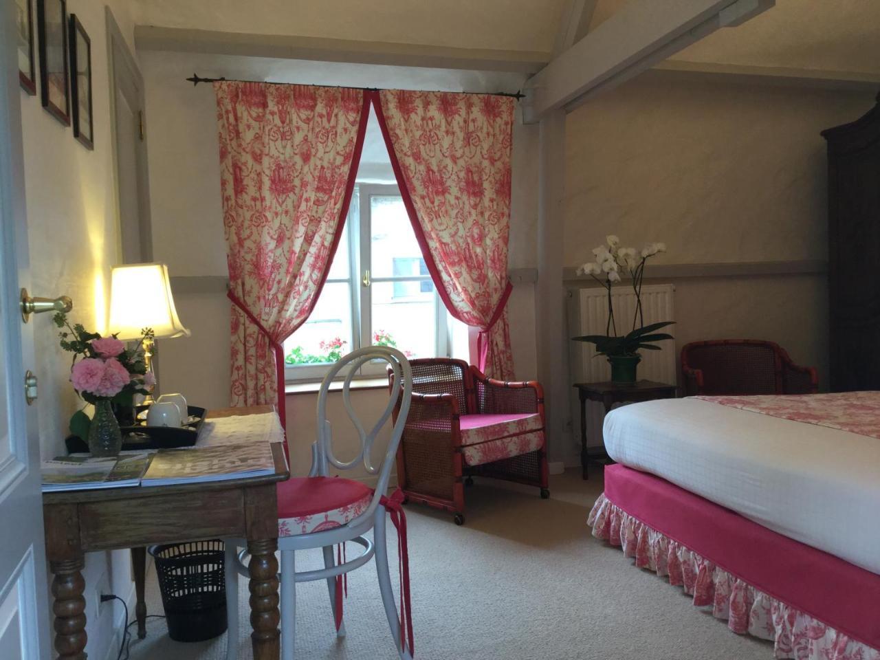 וורנה B&B Auberge De Klasse מראה חיצוני תמונה